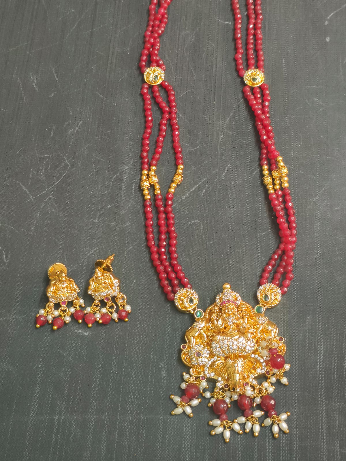 Red and Gold Beads Chain